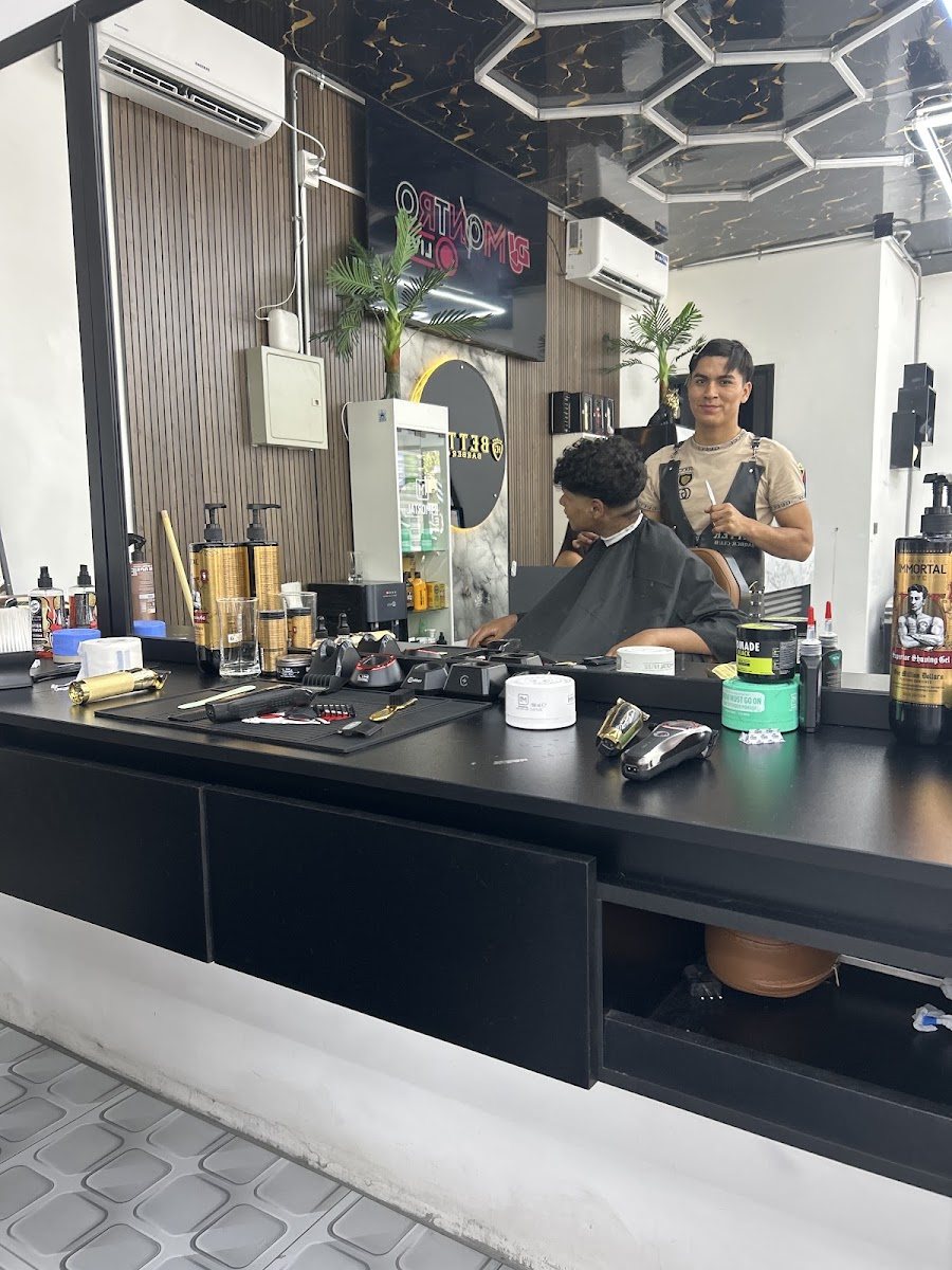 Manicure y pedicure masculino en Better Barber Club